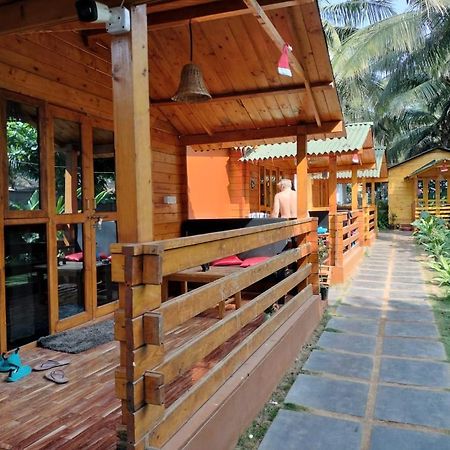 Aquila Boutique Resort Agonda Canacona Buitenkant foto